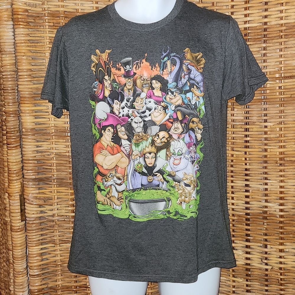 Disney Villian's T-shirt M